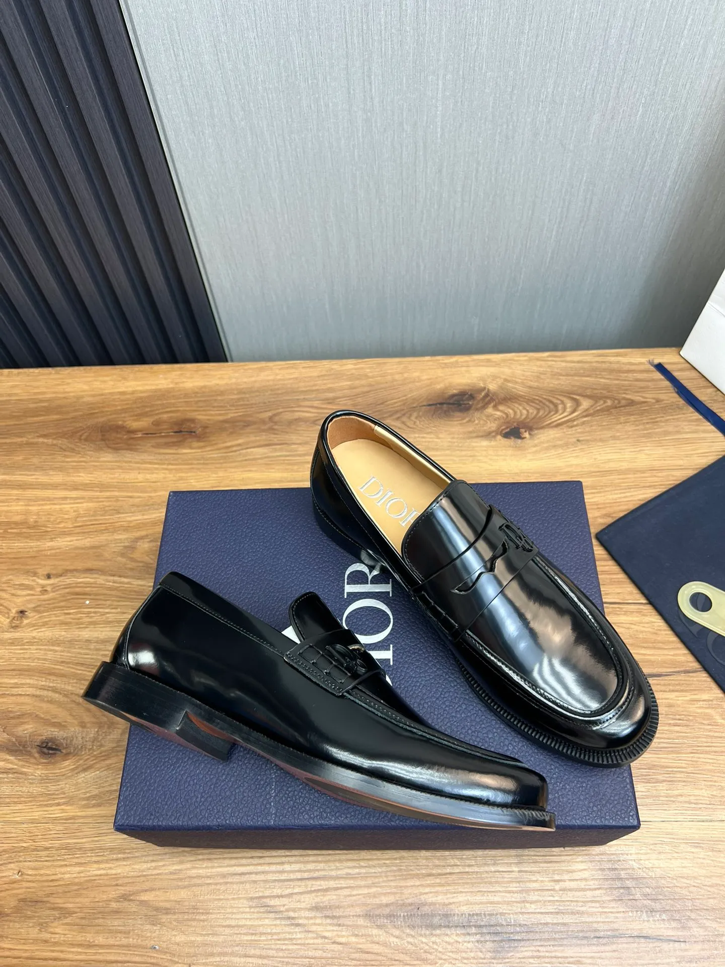 Men's men's shoes💰520💰 Dior men's business casual leather shoes👞all made of imported original brand leather, just to create a more comfortable wearing experience, upper: original cowhide➕imported sheepskin lining, original non-slip and wear-resistant rubber outsole✔️36-45 (38.45 non-returnable)